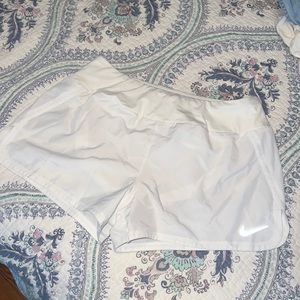 white nike dri for shorts